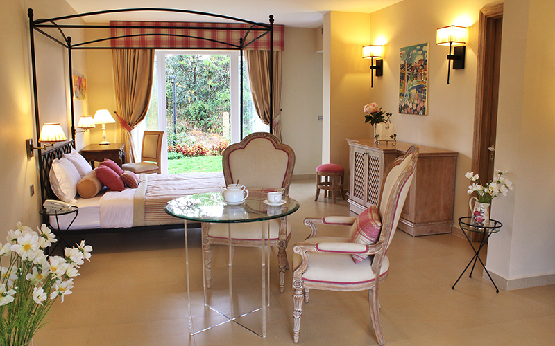 Phòng villa Suite bình an village 