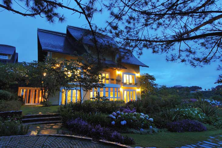 Giá Phòng Khách sạn Bình An Village Đà Lạt
