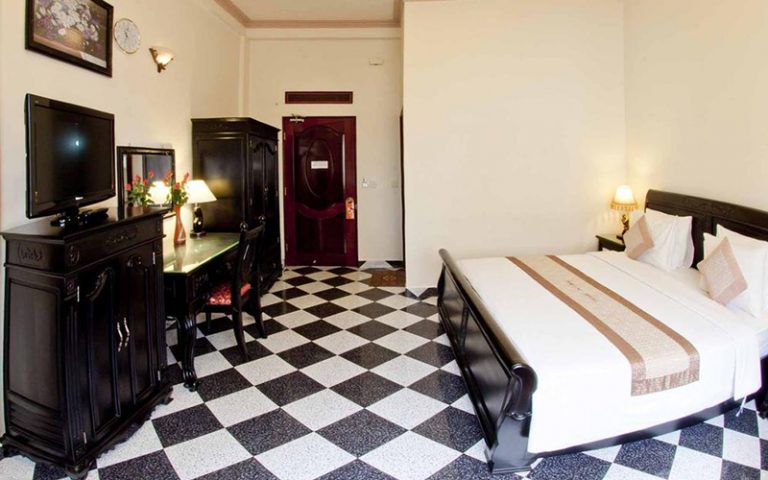 phòng Deluxe Đại Lợi Hotel Đà Lạt
