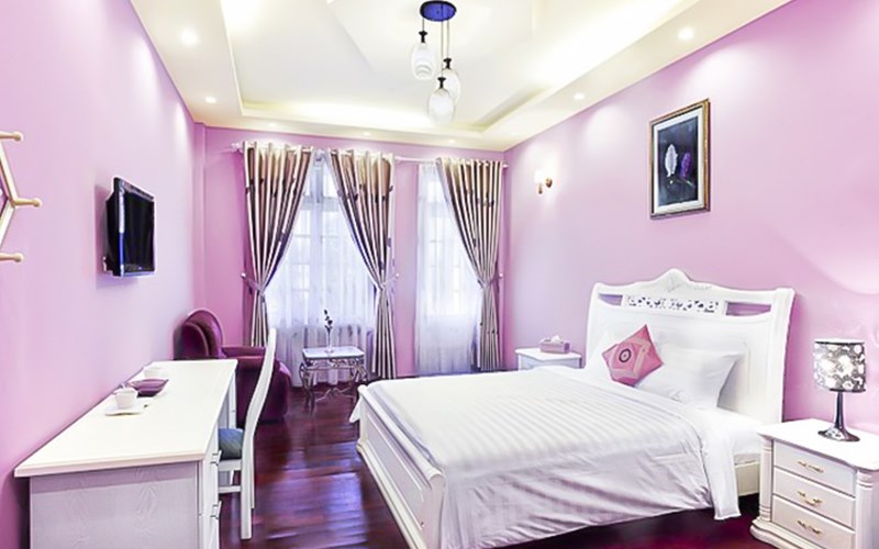 phòng Quad biệt thự Hoa Hồng