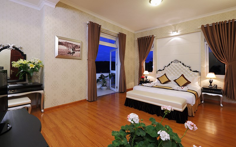phòng Superior Sacom Tuyền Lâm Golf Club & Resort
