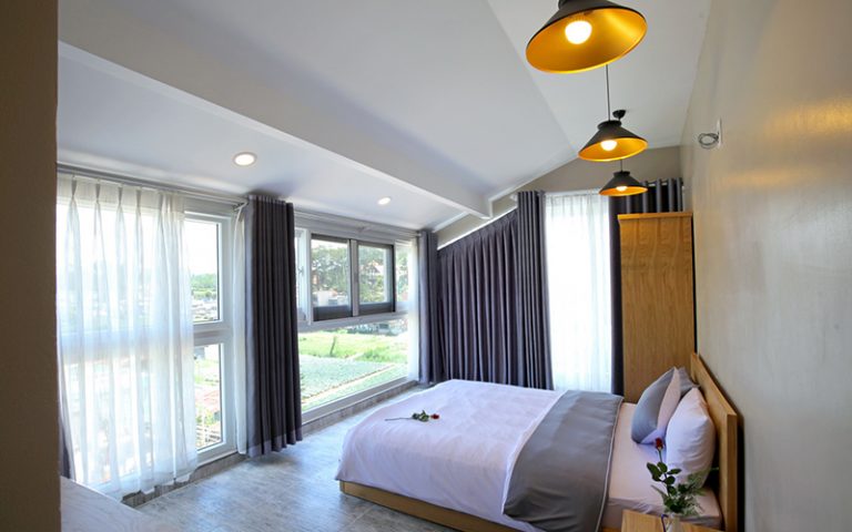 Phòng Deluxe Room Magnolia Villa
