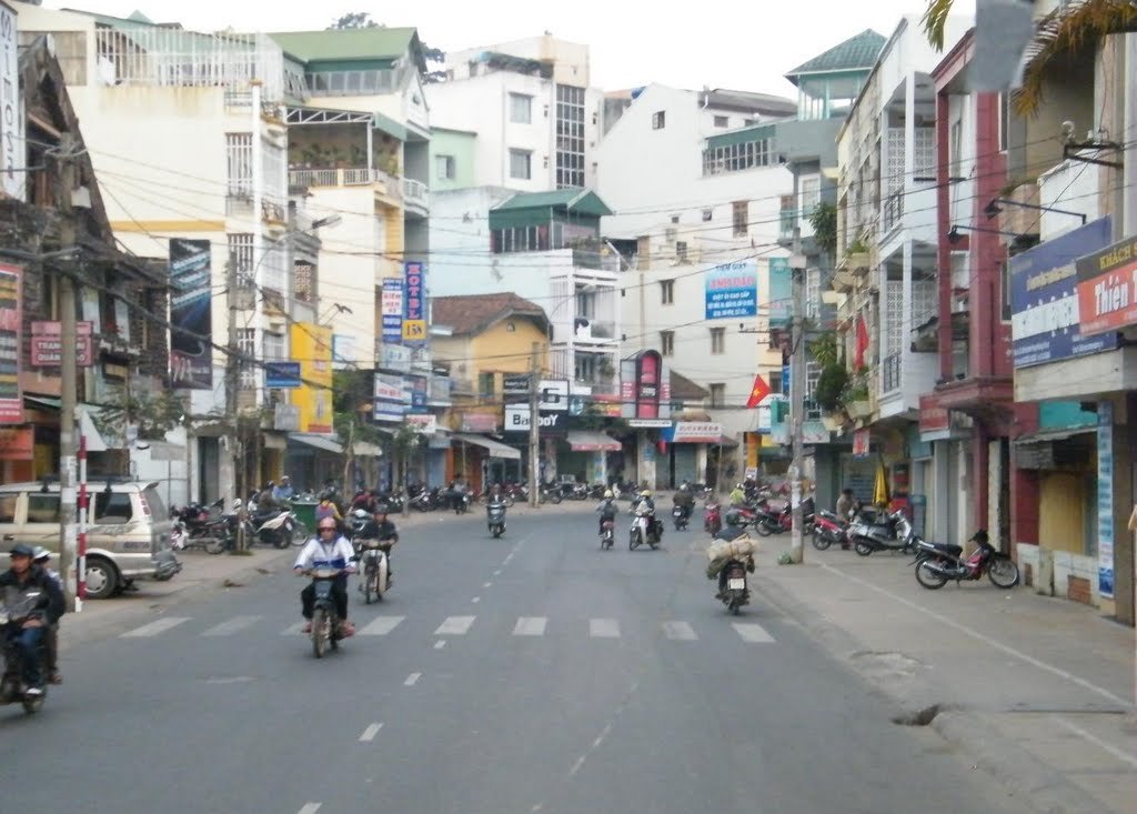 Đường Phan Đình Phùng Đà Lạt
