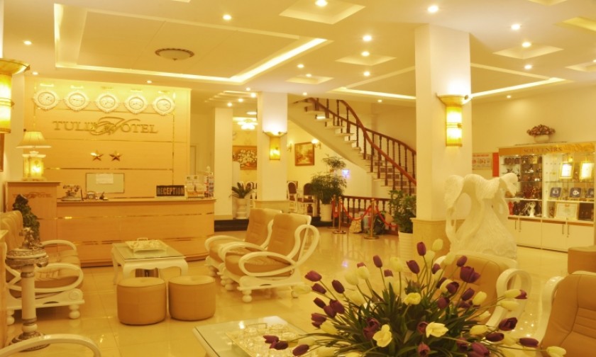 Khách sạn Đà Lạt nằm trên đường Nguyễn Chí Thanh