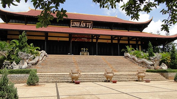 Chùa Linh Ẩn Đà Lạt