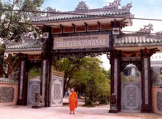 Chùa Vạn Hạnh