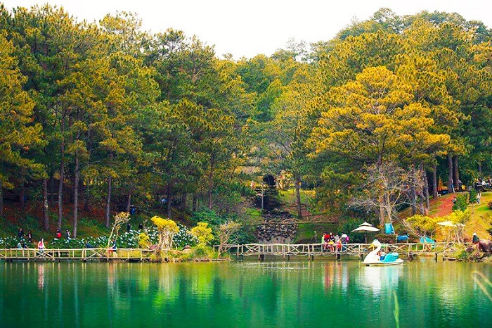 giá vé tour du lịch văn hóa Đà Lạt