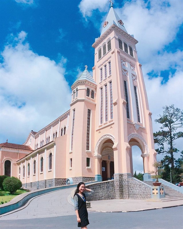 giờ lễ nhà thờ Con Gà Đà Lạt