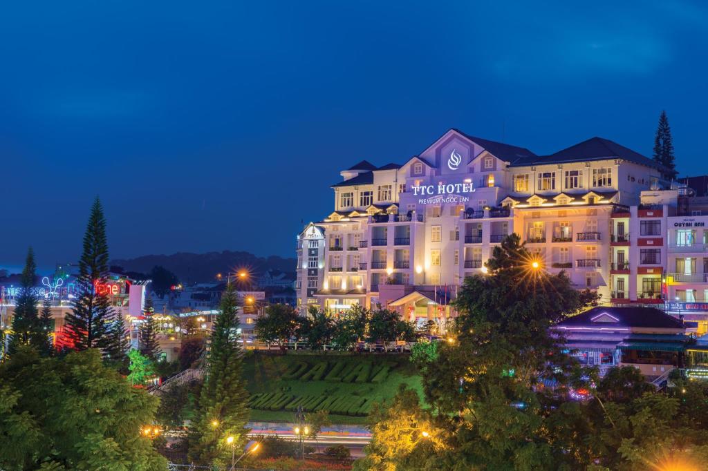 Đặt phòng khách sạn Đà Lạt giá rẻ