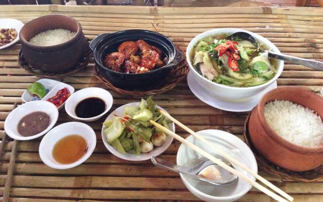 Quán cơm niêu ngon Đà Lạt