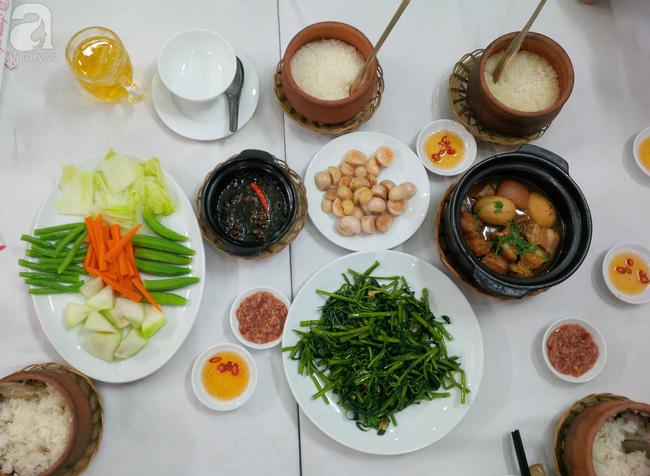 Quán cơm niêu ngon ở Đà Lạt