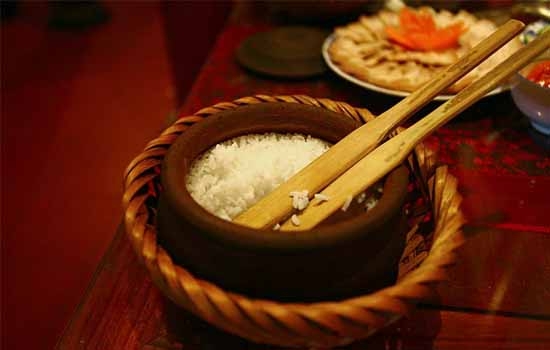 Quán cơm niêu Như Ngọc Đà Lạt có gì