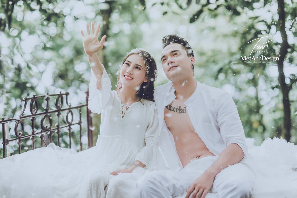 Trang phục chụp ảnh cưới Đà Lạt