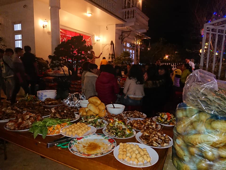 bbq ở Cẩm Tú Cầu Đà Lạt