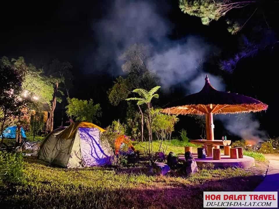 Cắm trại ở Ma Rừng Lữ Quán