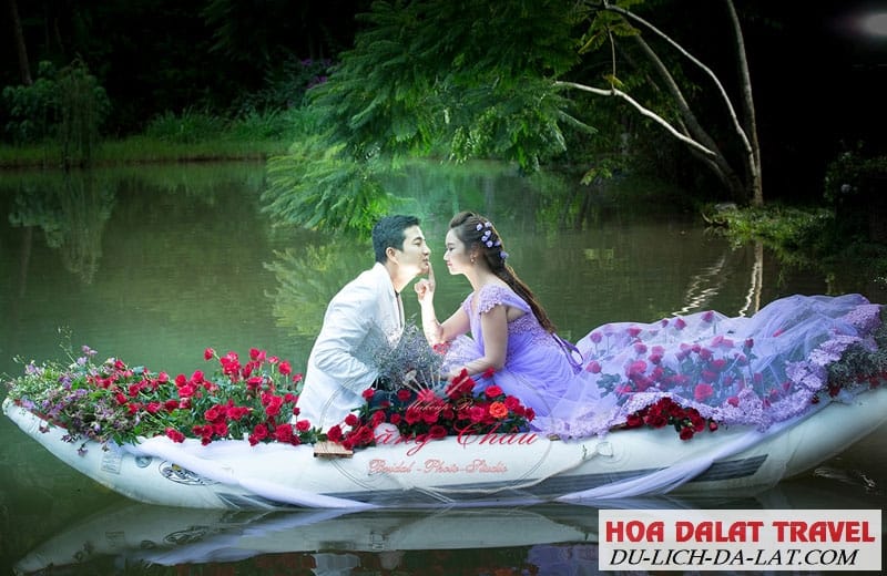 Chụp ảnh cưới ở Ma Rừng Lữ Quán