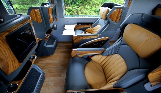 limousine Đà Lạt
