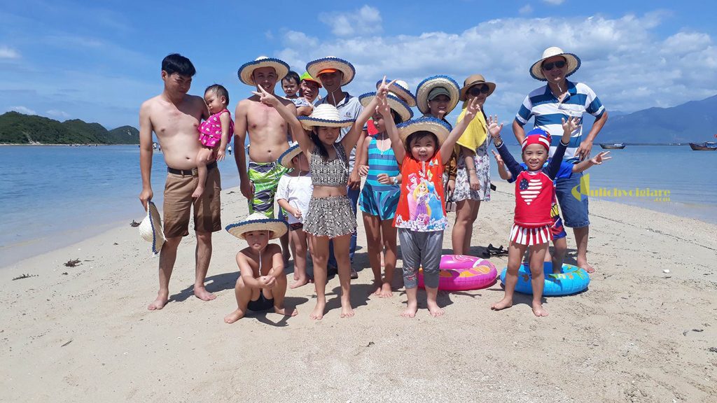 Tour 1 ngày đảo điệp sơn