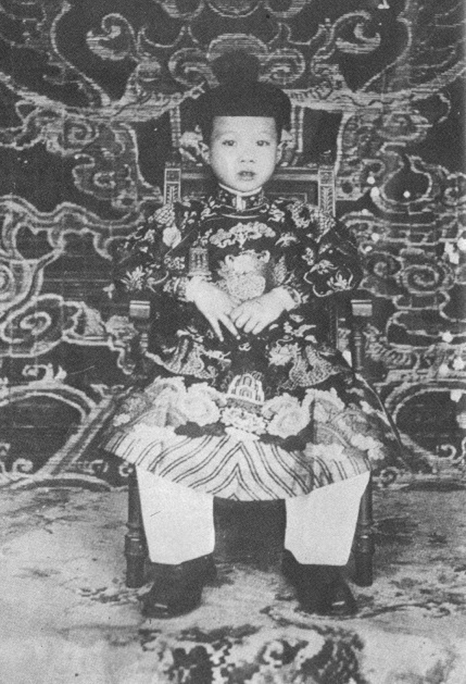 vua Bảo Đại lúc lên ngôi