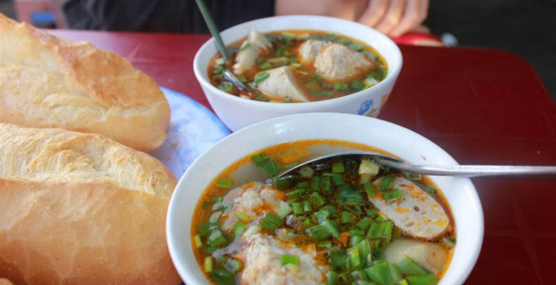 banh mi xiu mai dalat
