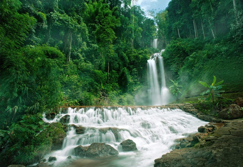 thác nước tại Đà Lạt