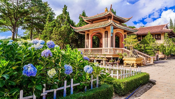 Thiền viện Trúc Lậm Tại Đà Lạt