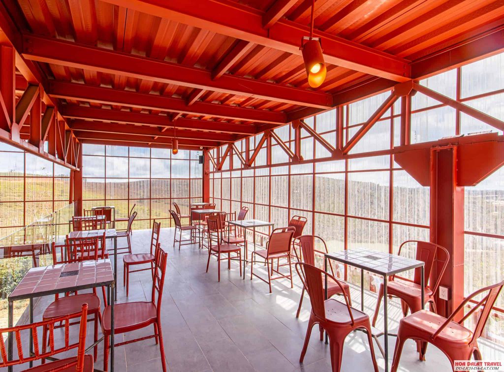 Không gian quán cafe Cầu Đất Farm