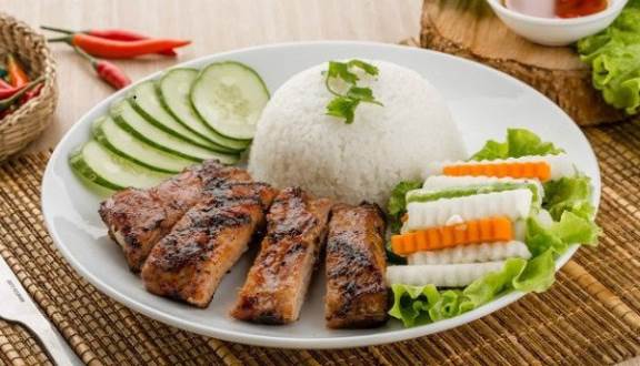 Cơm tấm thanh kiều