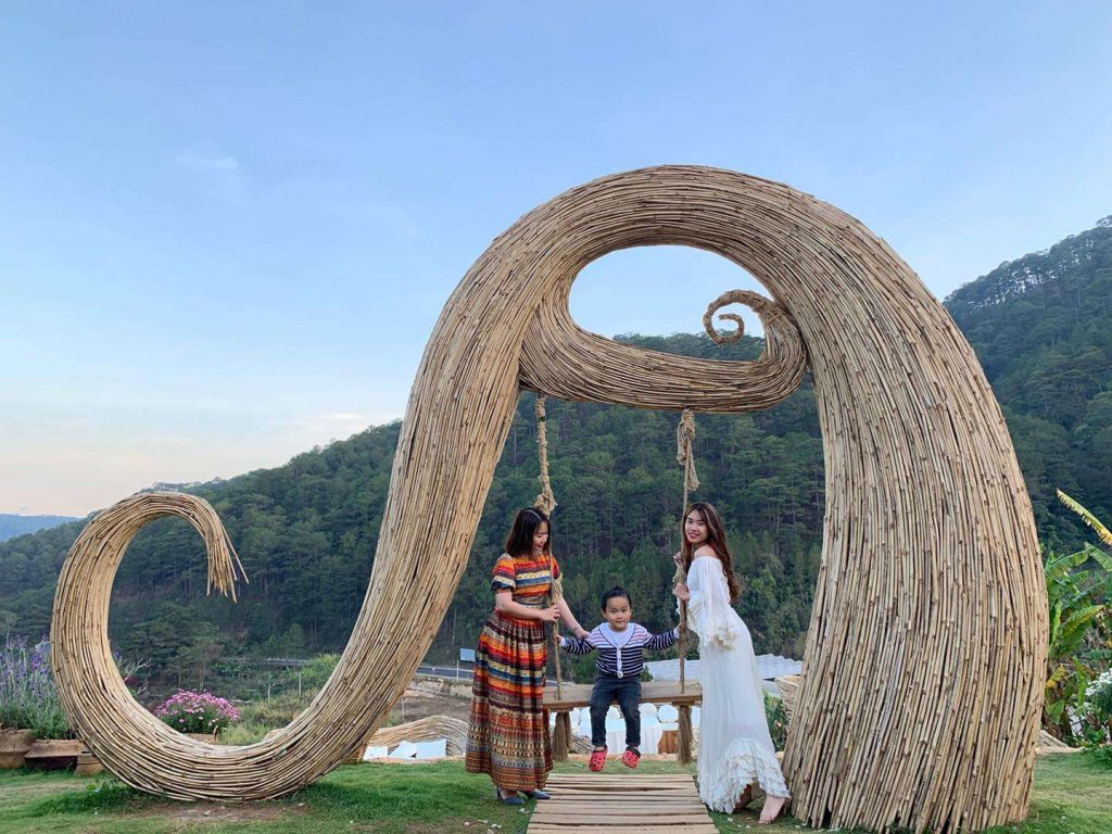 cafe xứ sở thần tiên