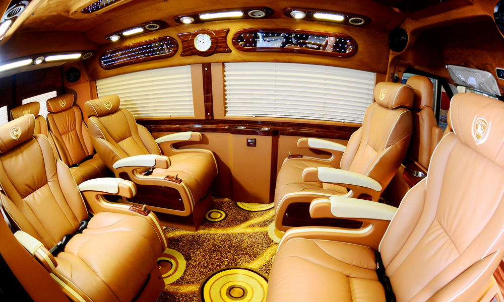 xe Thịnh Phát limousine