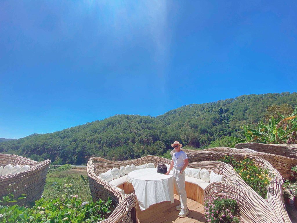 xứ sở thần tiên coffee