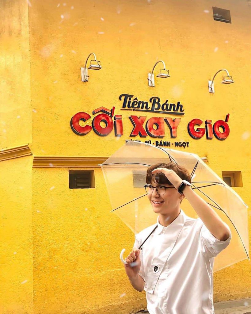 tiệm bánh cối xây gió