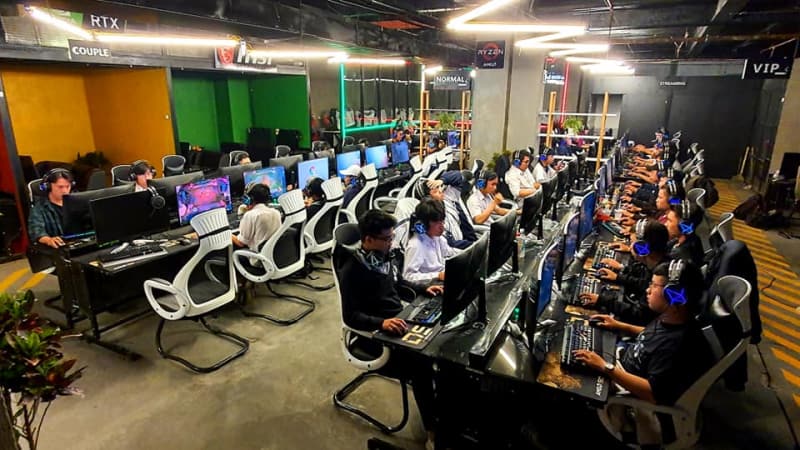 Cybercore Làng Game