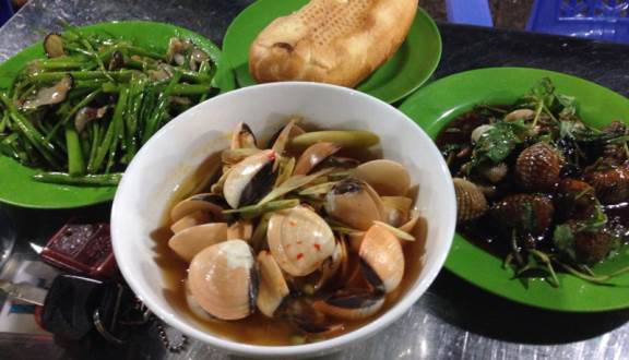 quán ốc Khánh Như