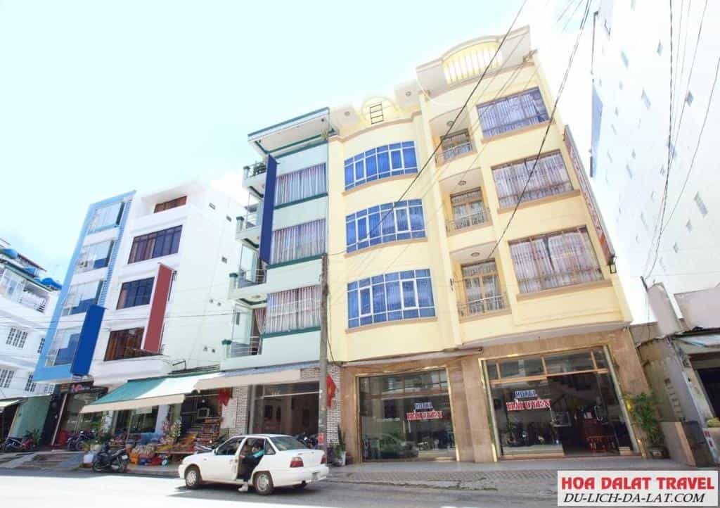 Khách sạn Hải Uyên