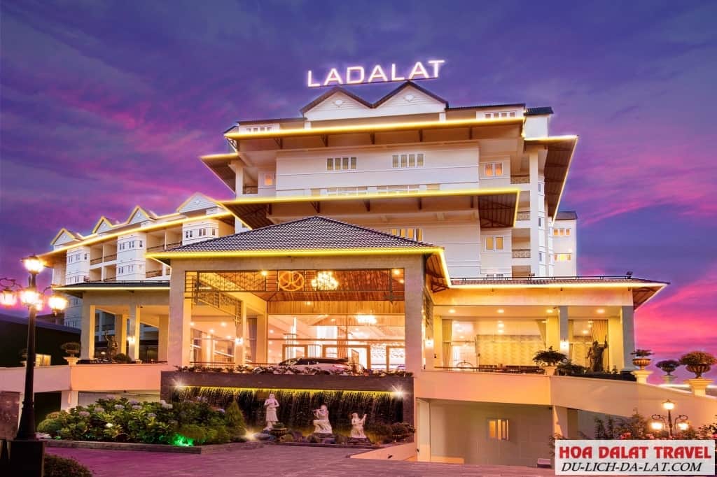 Khách sạn Ladalat