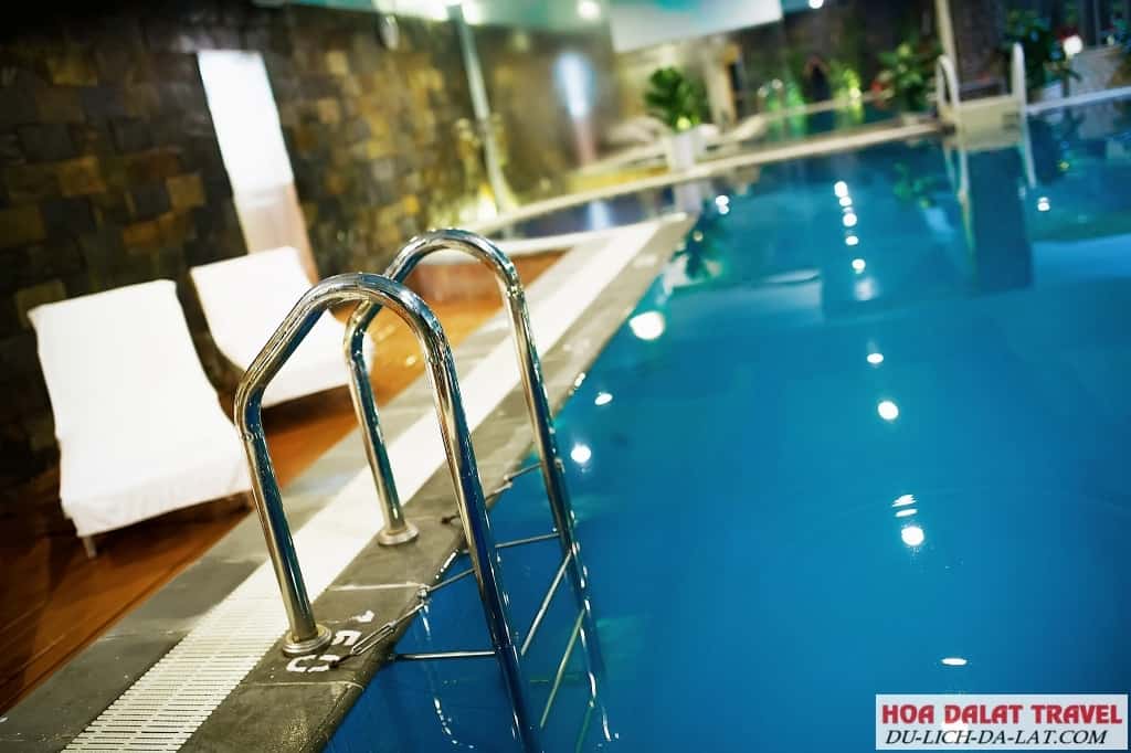 Khách sạn Mường Thanh Đà Lạt có hồ bơi