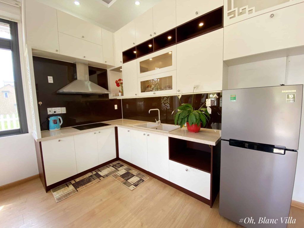 Phòng bếp villa oh, blanc