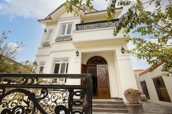 Lacami Rose De Villa