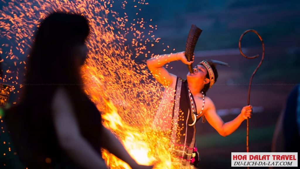 Lễ hội cồng chiêng Tây Nguyên