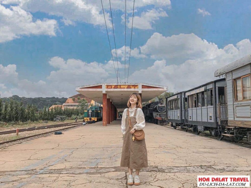 Nhà ga xe lửa