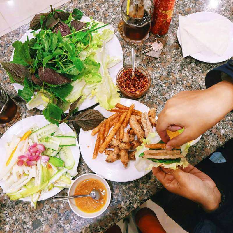 Nem nướng Hùng Vân