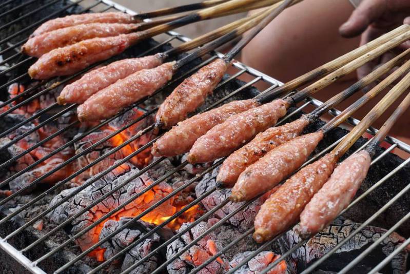 Nem nướng Út Huệ