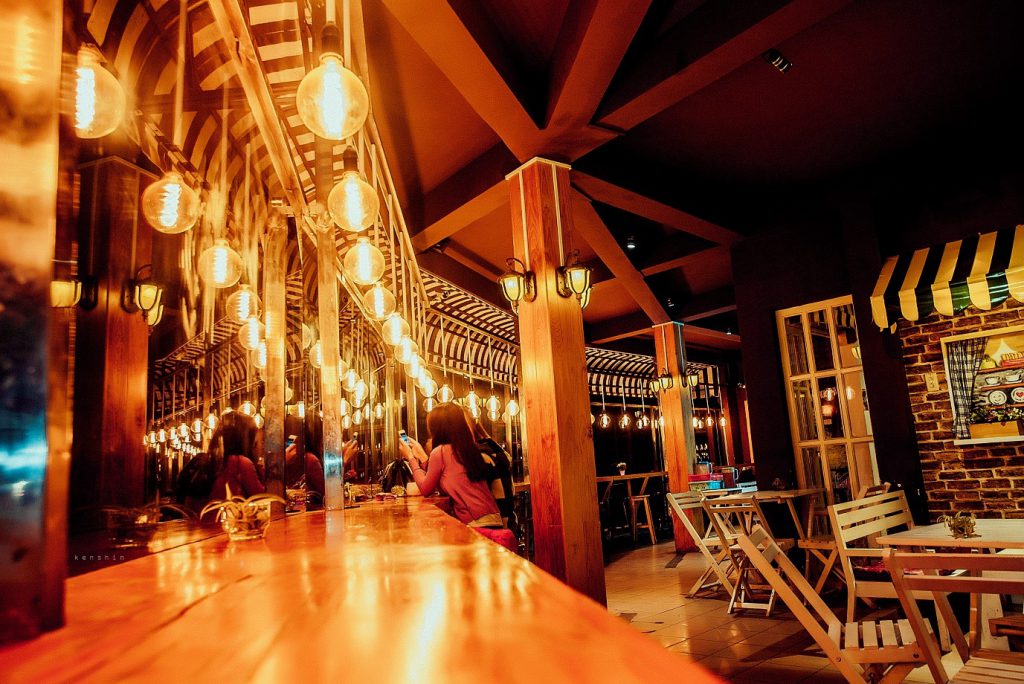 Cafe Tỏi Đen Đà Lạt về đêm