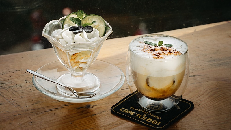 Đồ uống ở quán cafe Tỏi đen
