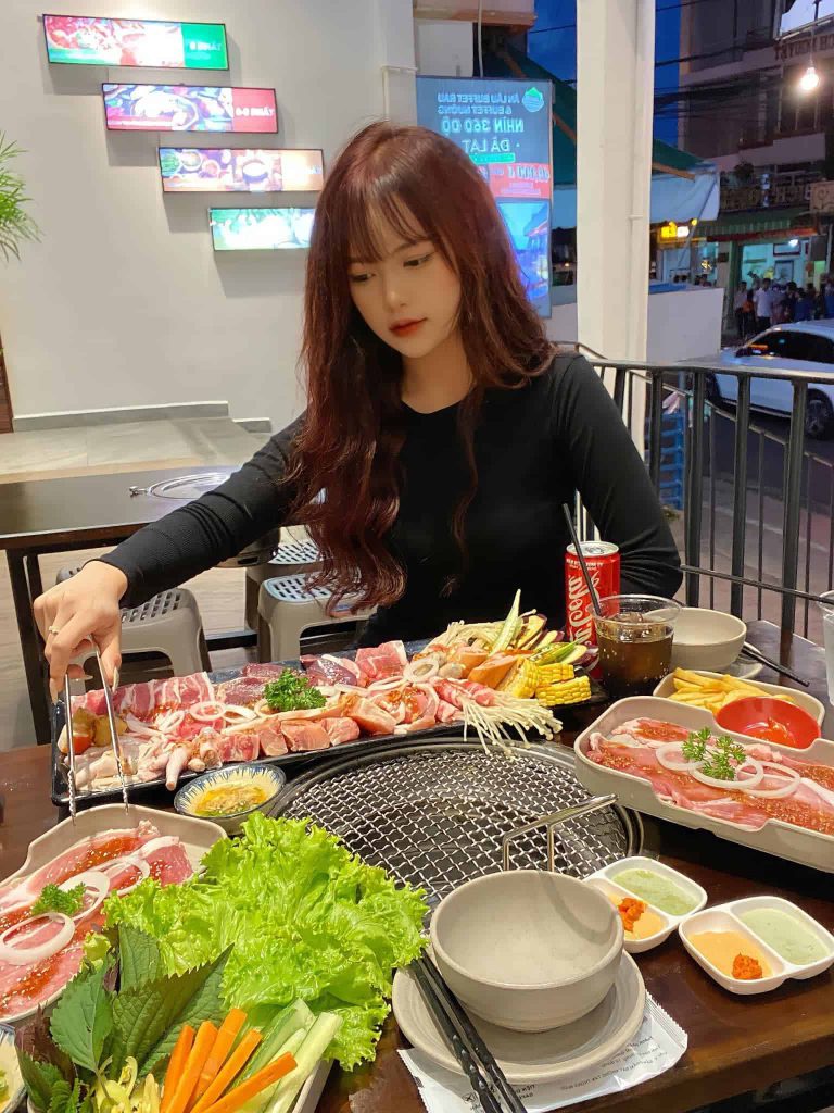 Buffet xàm ở dalat