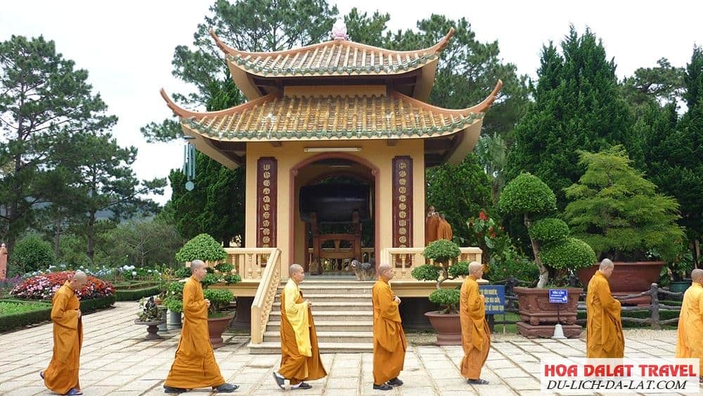 Thiền Viện Trúc Lâm Đà Lạt có gì