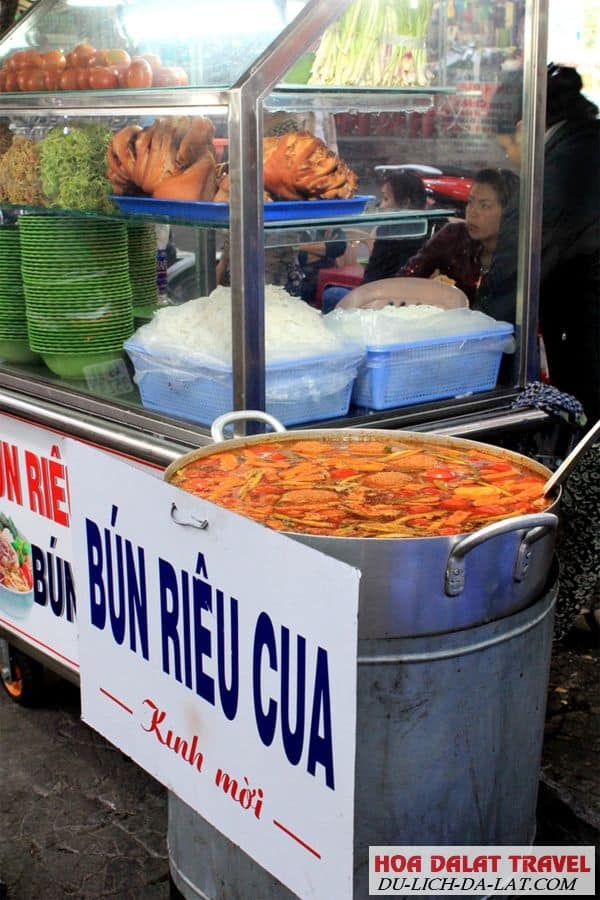 Bánh canh, hủ tiếu, bún riêu