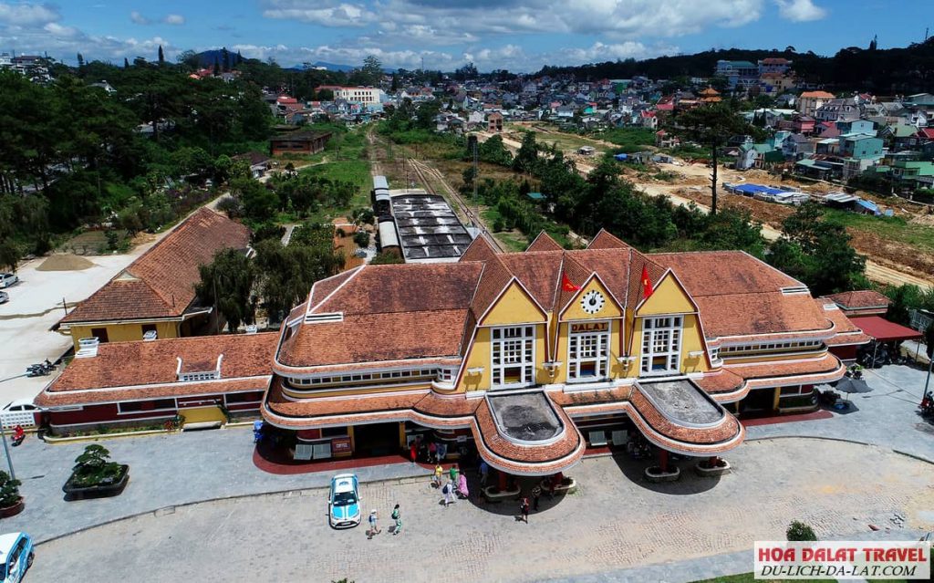 Những địa điểm du lịch gần kề quảng trường Lâm Viên