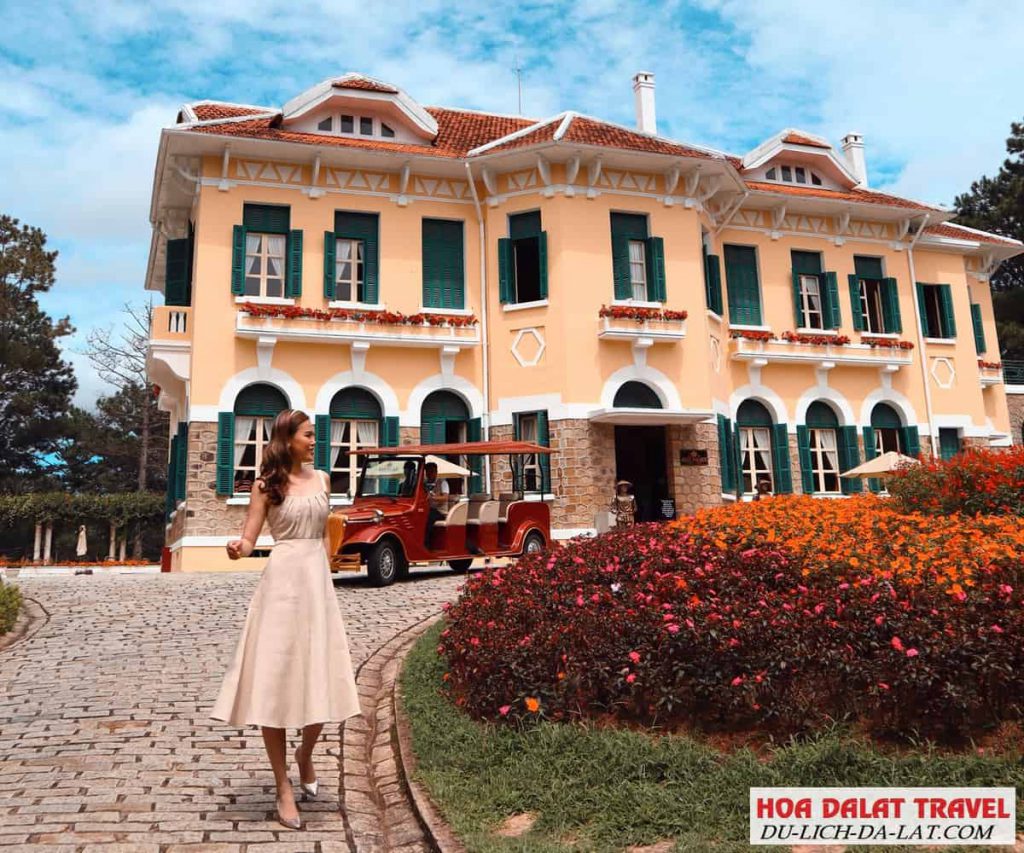 Giá vé Dinh Bảo Đại